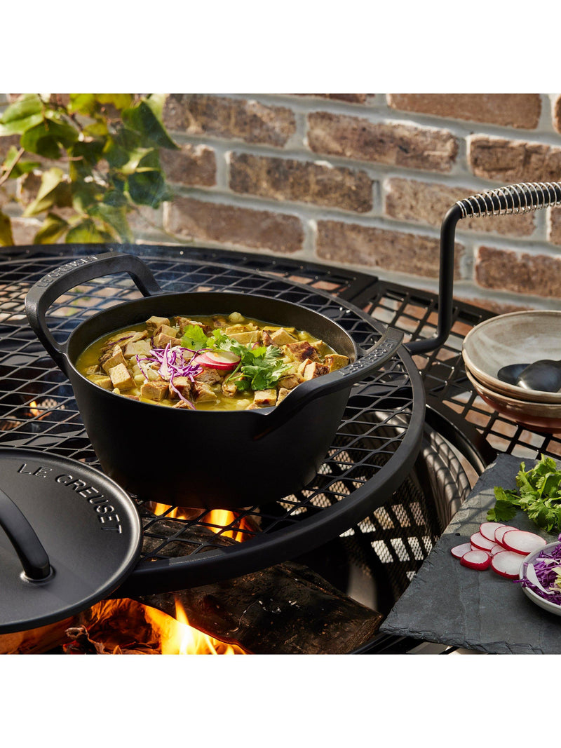 Le Creuset outdoor cast iron casserole matte black 25cm (British brand)