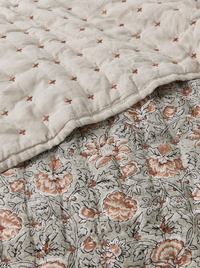 John Lewis Marigold Quilt Grey Mid king size, imported from the UK