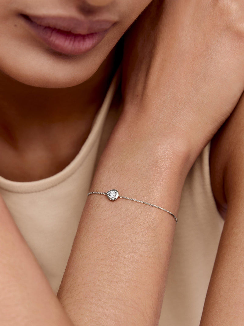 Monica Vinader Pear Chain Bracelet silver with lab-grown diamonds - British product