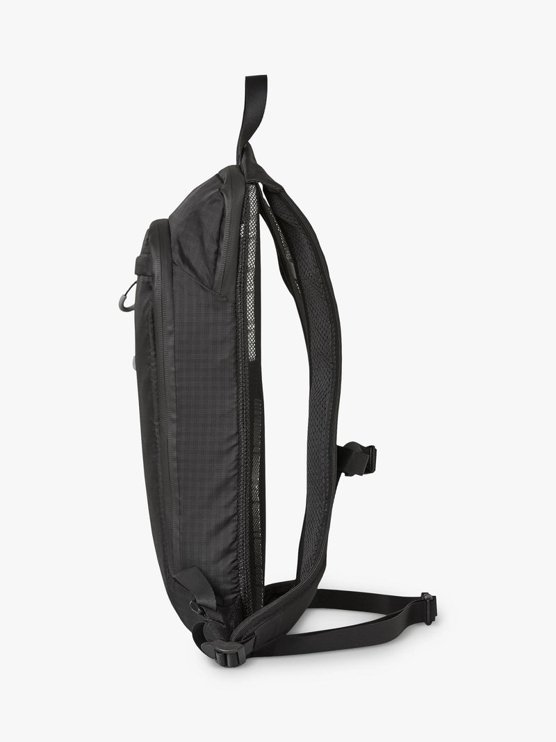 New Balance Performance Hydration Backpack 4L Black - British product