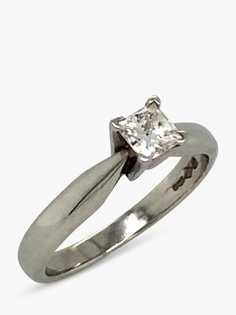 Vintage Fine Jewellery platinum diamond ring 0.30ct - British product