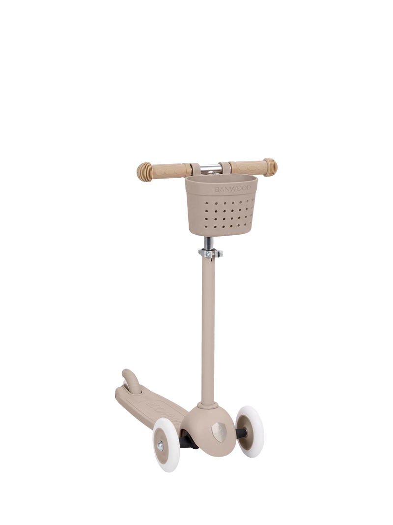 Banwood Eco Scooter sand kick scooter, UK version