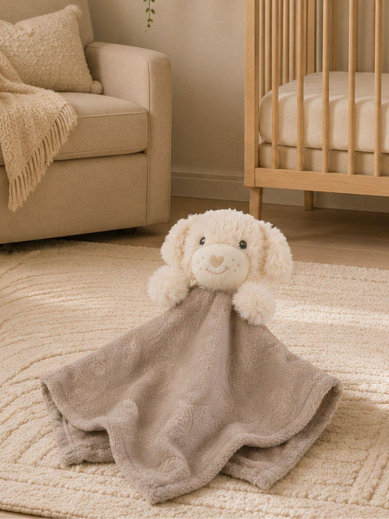 Bumbles & Boo mum-to-be gift hamper with personalised card, imported from the UK
