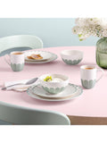 Villeroy & Boch green floral porcelain dinner plates, set of two, 26cm (British brand)