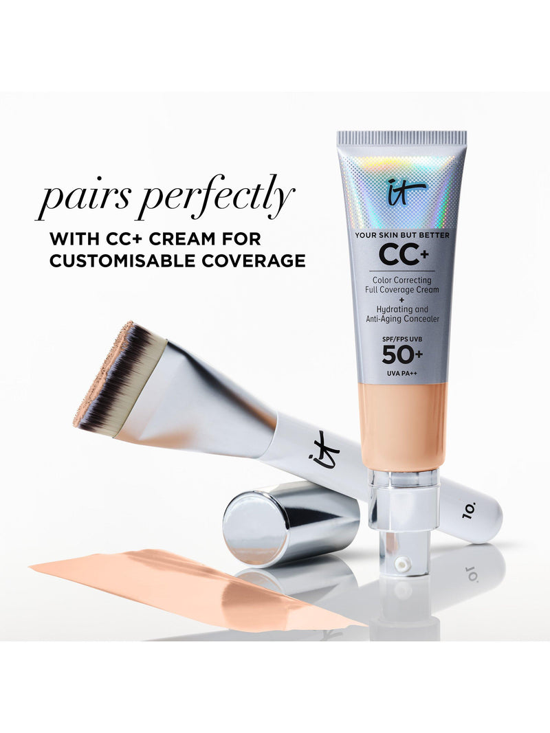 IT Cosmetics Foundation Brush Heavenly Luxe, imported from the UK