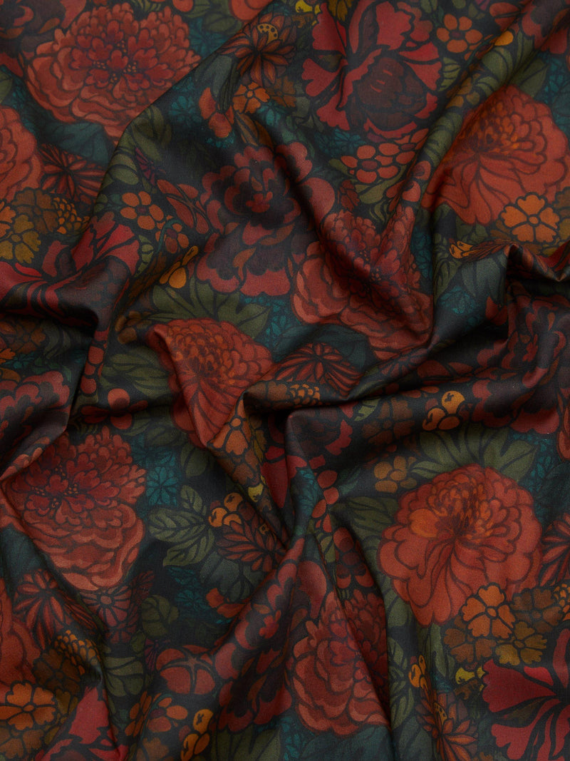 Liberty Fabrics Heritage Garden Tana Lawn fabric Multi (British brand)