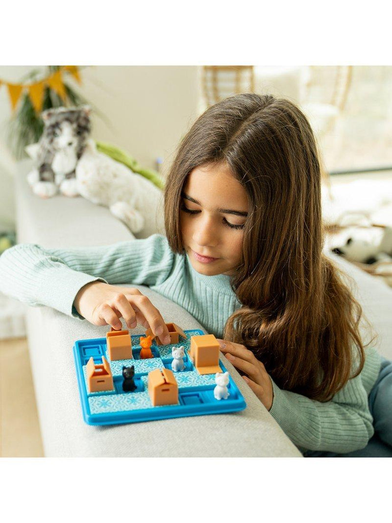 SmartGames Cats & Boxes puzzle game, imported from the UK