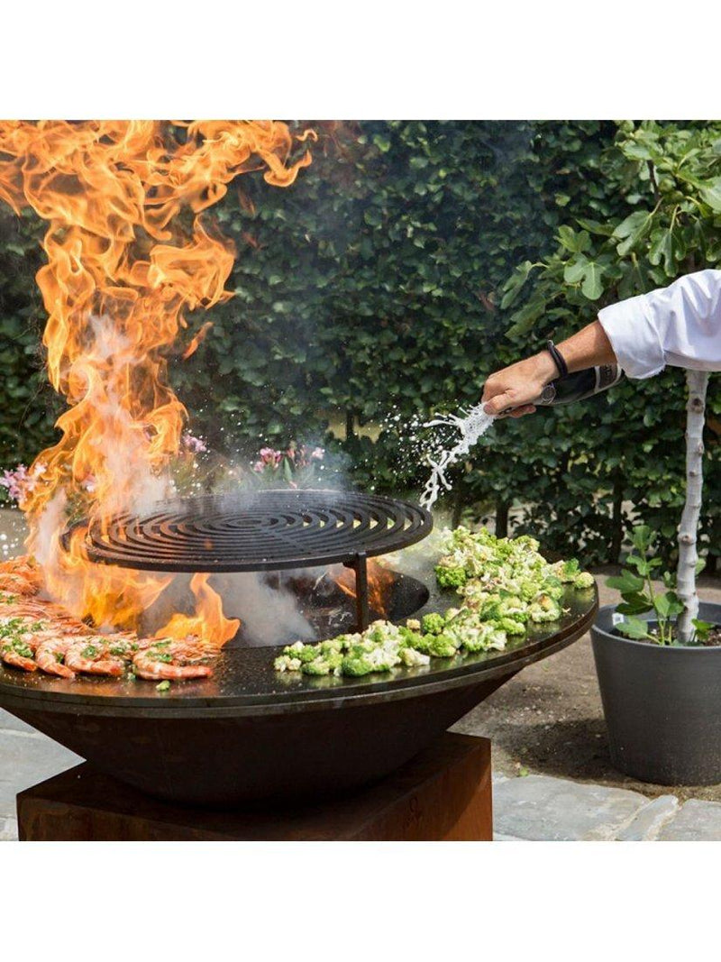 OFYR grill round 100cm black steel accessory, UK version