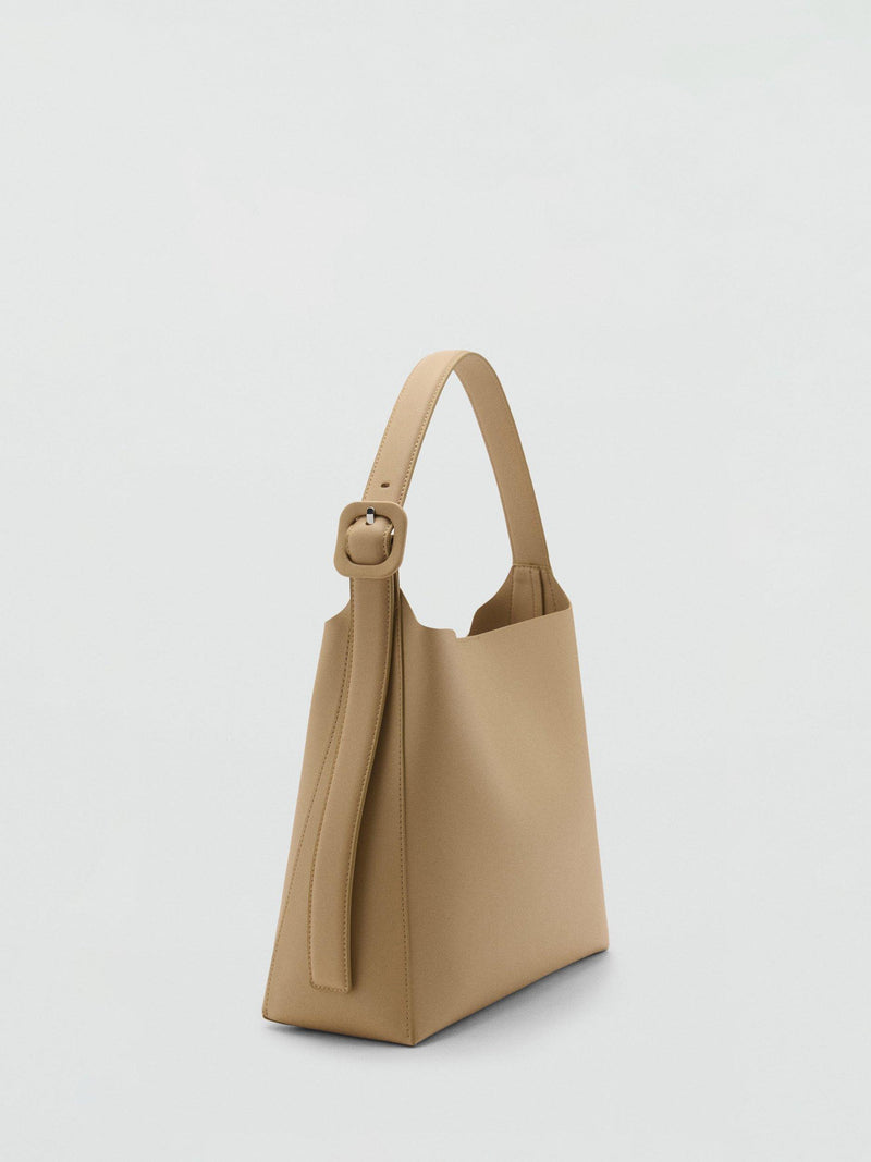 Mango Winnie bucket bag with magnetic closure, UK version