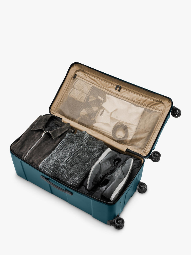 Briggs & Riley Torq extra large trunk spinner suitcase 123L Ocean (British brand)