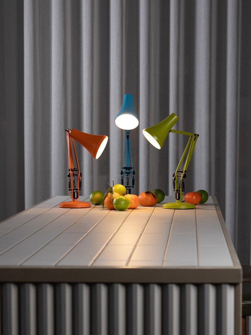 Anglepoise 90 Mini Mini LED desk lamp, UK version