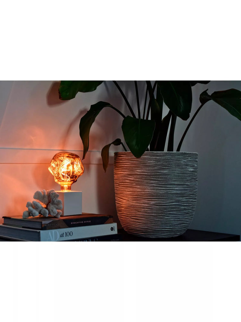 Calex pink rose dimmable LED bulb 4W E27 - British product
