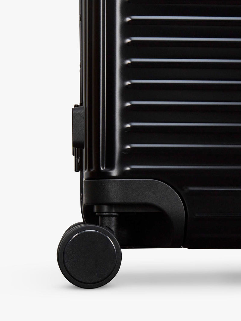 Rock aluminium 8-wheel suitcase 76cm 103L (British brand)