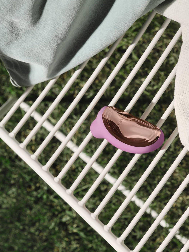 LELO SONA 2 travel vibrator pink (British brand)