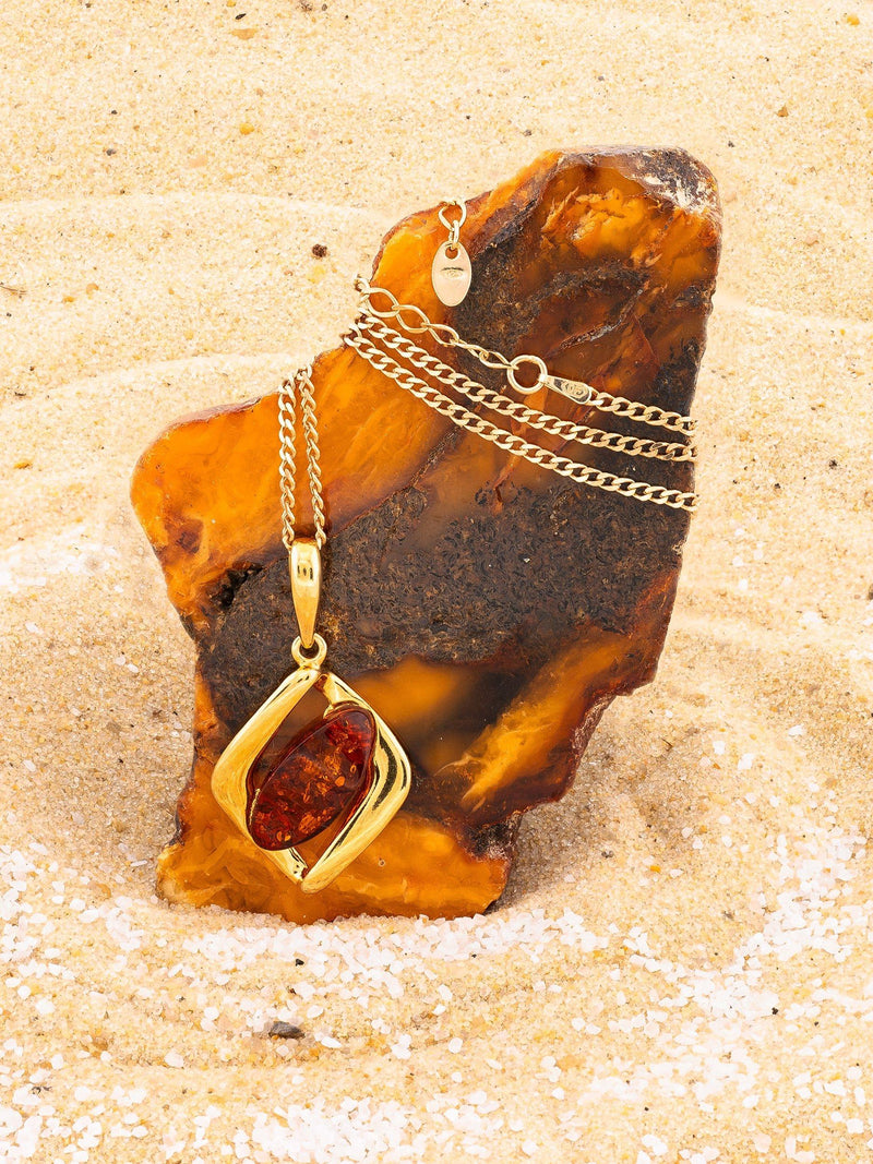 Be-Jewelled Baltic Amber pendant necklace gold/cognac - British product