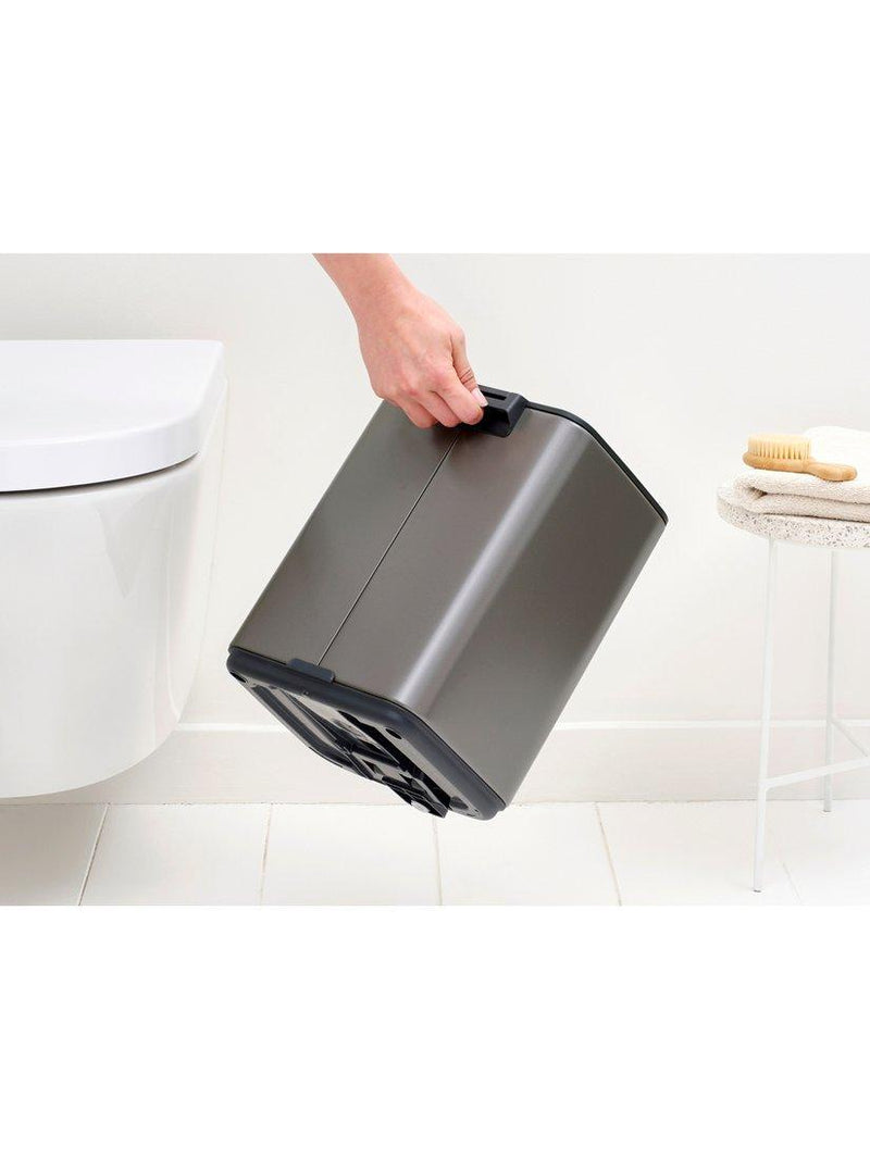 Brabantia Bo bathroom pedal bin Platinum 7L, UK version