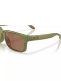 Oakley men's polarised square sunglasses (British brand)