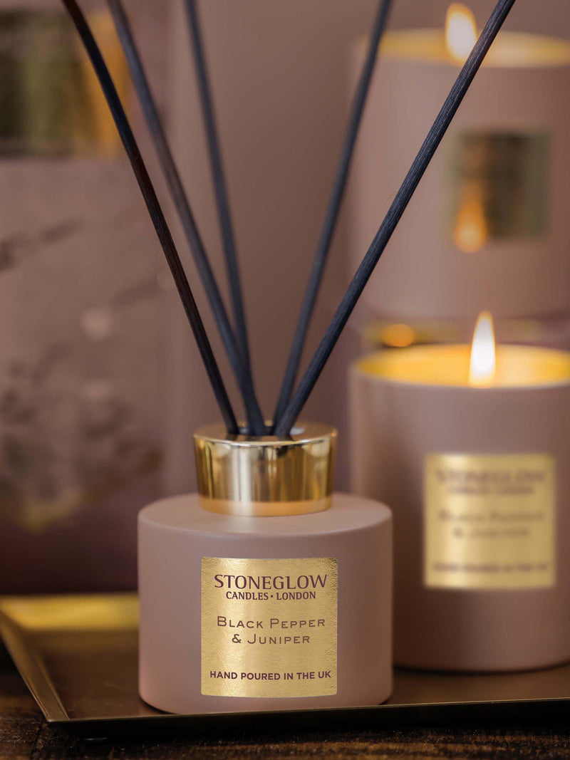 Stoneglow Black Pepper & Juniper reed diffuser 120ml, UK version