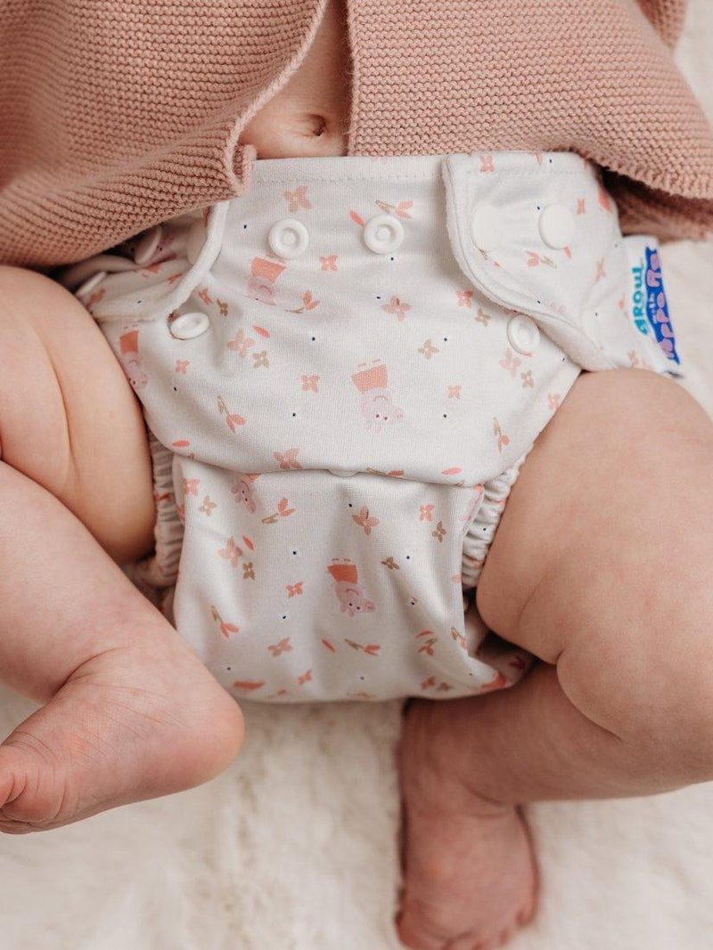 Modern Cloth Nappies reusable nappy Peppa Floral one size (British brand)