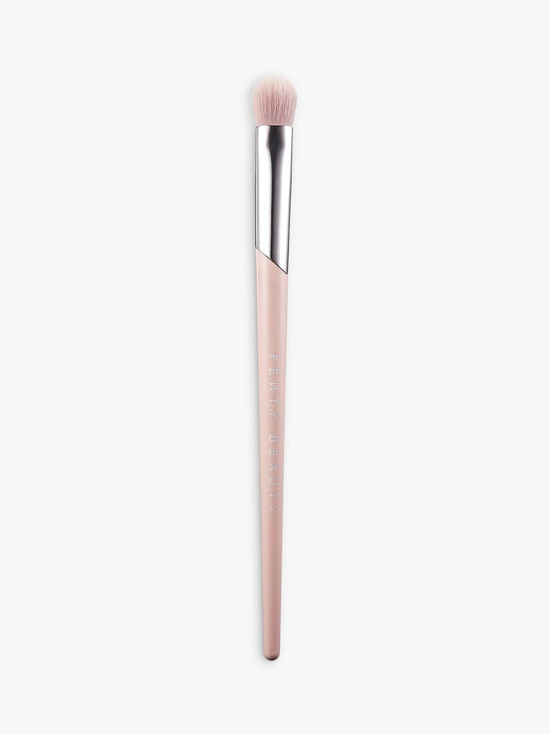 Fenty Beauty Precise Definition synthetic eyeshadow brush 220, UK version