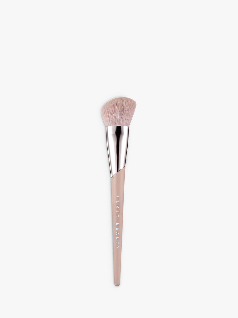 Fenty Beauty face shaping brush 125 - British product