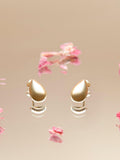 IBB 9ct yellow gold small teardrop stud earrings (British brand)