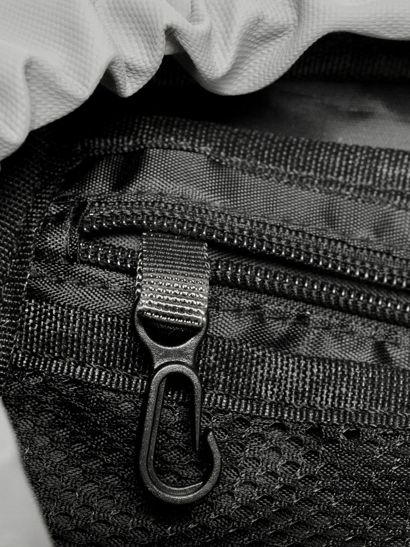 ELLIKER Fells crossbody bag 4L, imported from the UK