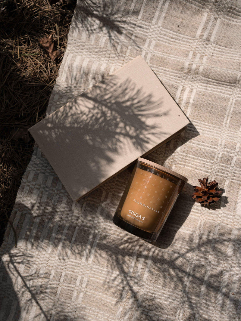 SKANDINAVISK Stuga scented candle 200g (British brand)