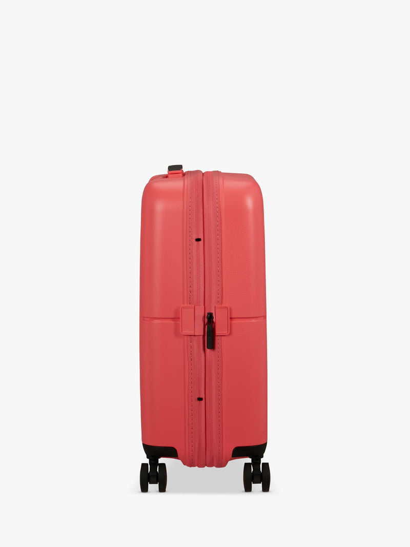 American Tourister Minnie Mouse suitcase 47L pink multi, UK version