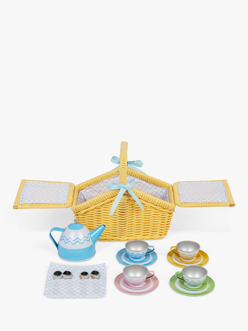 Bigjigs Toys picnic basket set with tin teacups and teapot - British product