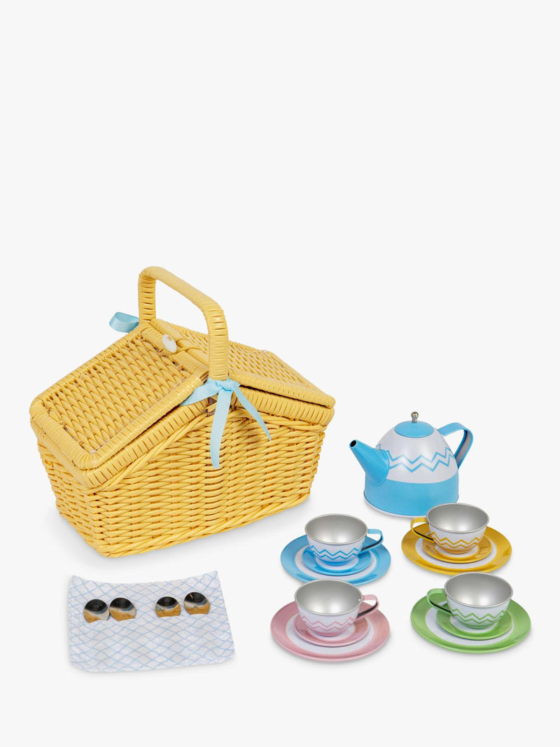 Bigjigs Toys picnic basket set with tin teacups and teapot - British product