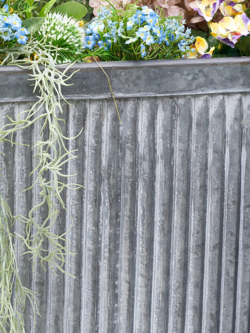 Pacific square zinc planters set of two sizes, UK version