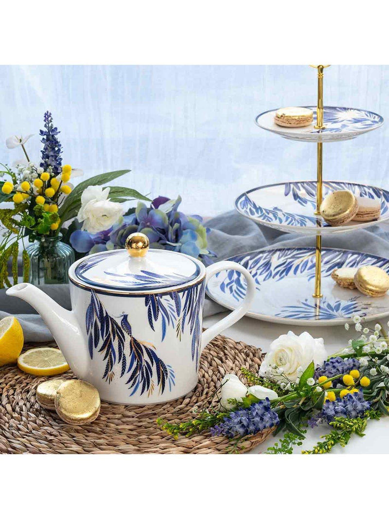 Sara Miller fine china teapot 1.2L with 22-carat gold - British product