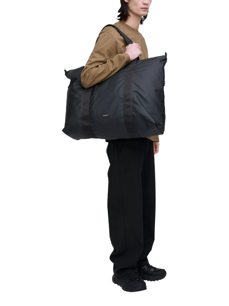 Sandqvist Stream Weekender Bag Black, UK version