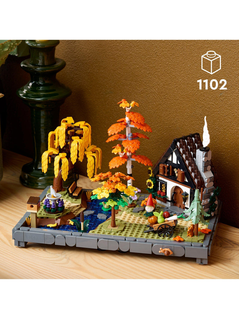 LEGO Autumn Cottage Garden building kit - British product