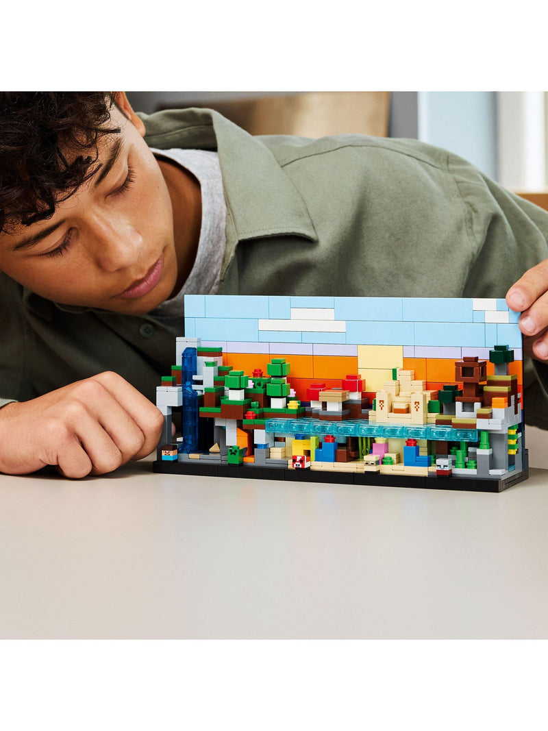 LEGO Minecraft Mini Biomes building toy 797 pieces - British product