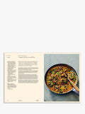 Curry cookbook by Maunika Gowardhan hardback 224 pages - British product
