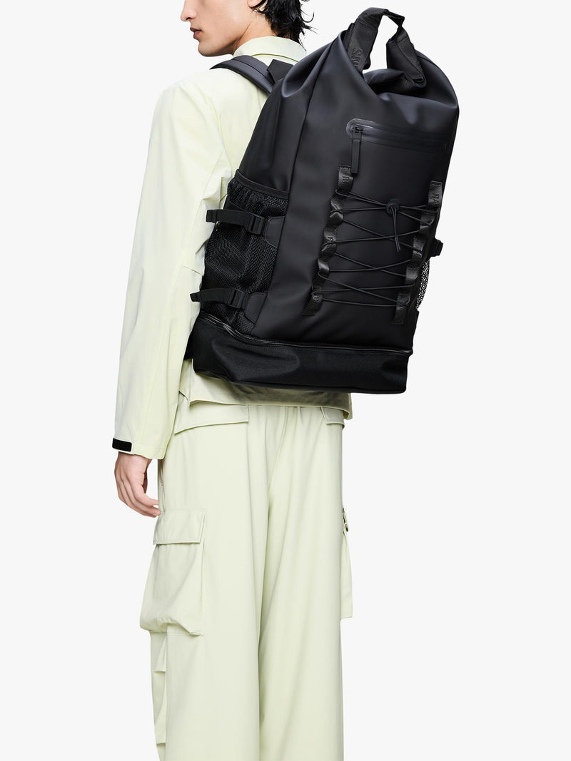 Rains Trail Mountaineer Roll-Top Backpack 01 Black - British product