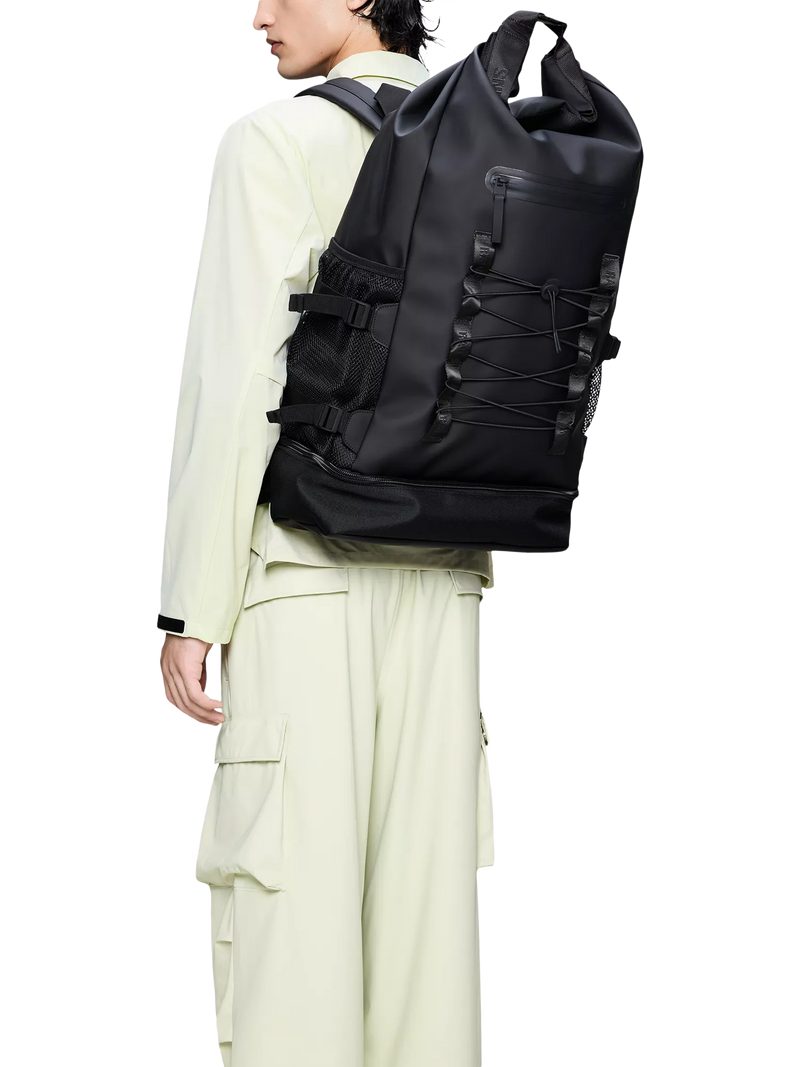 Rains Trail Mountaineer Roll-Top Backpack 01 Black - British product