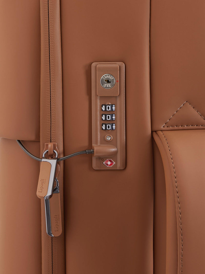 Lipault LOST IN BERLIN suitcase 72cm - British product