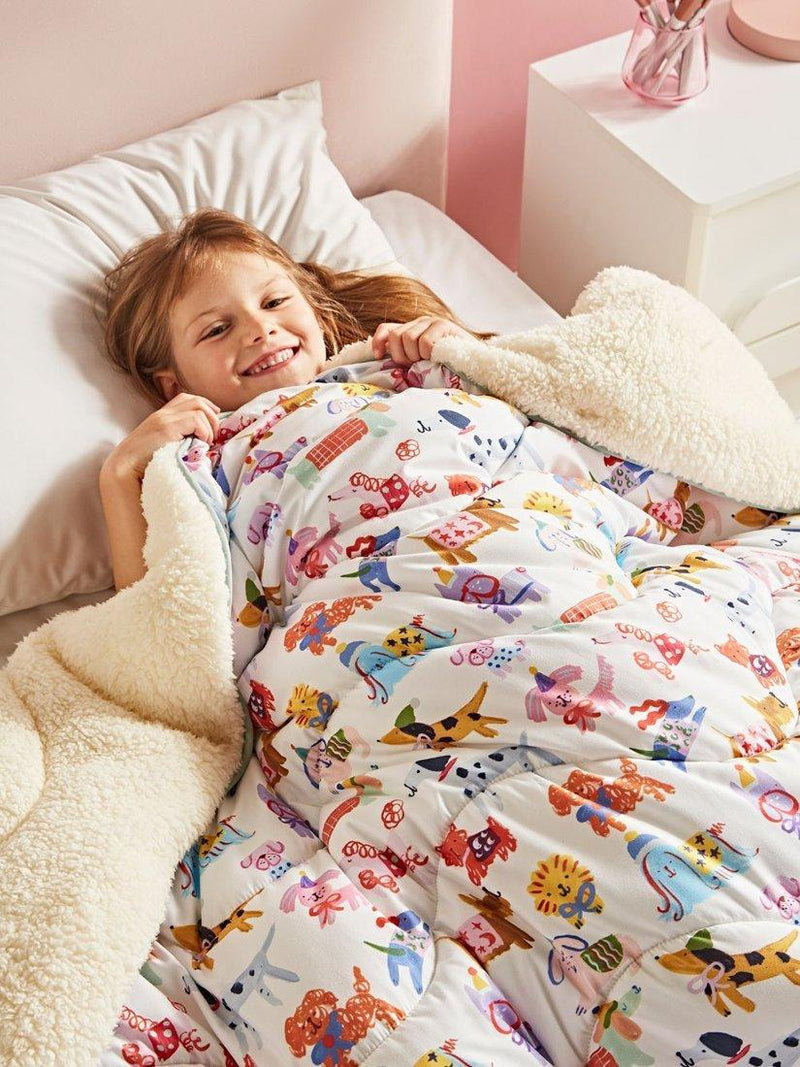 Night Lark Happy Dogs sherpa throw 200x135cm, imported from the UK