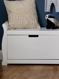 Obaby Stamford white toy box with 46-litre capacity - British product
