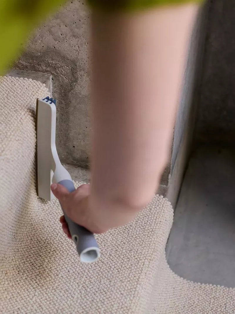Joseph Joseph 2-in-1 pet hair remover tool (British brand)