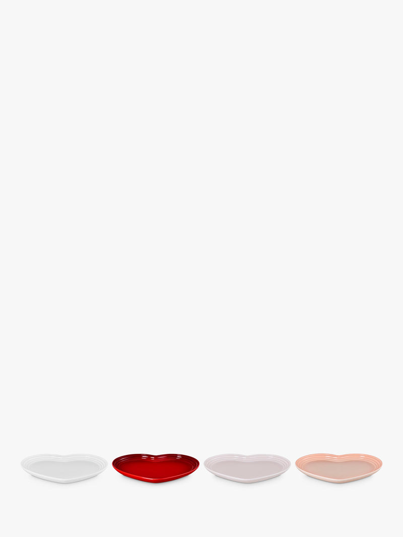 Le Creuset stoneware heart plates set of 4 23cm, imported from the UK