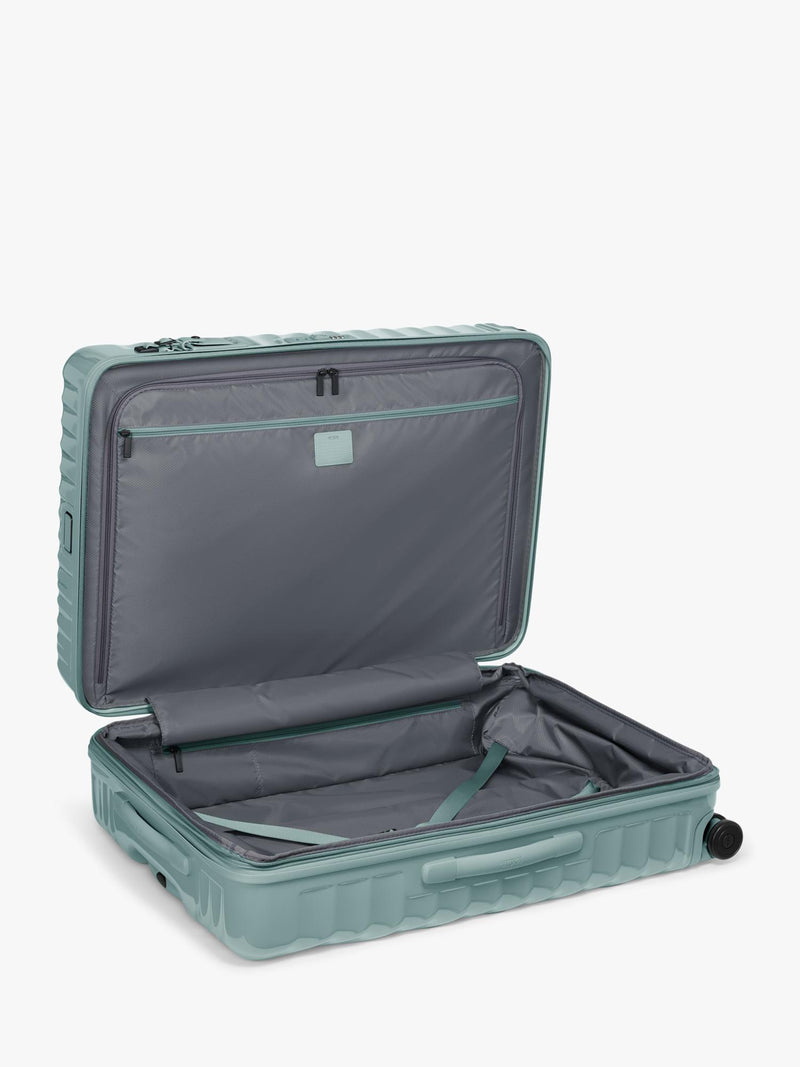 TUMI 19 Degree Large suitcase 132L (British brand)