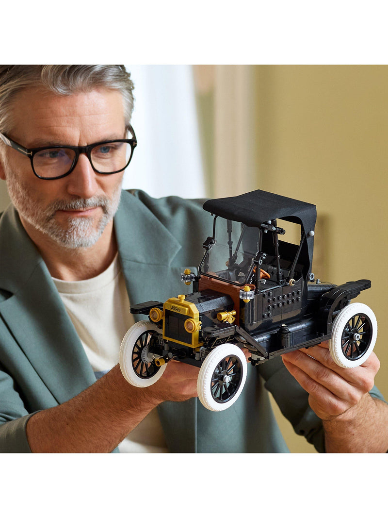 LEGO model kit Ford Model T 11376 - British product