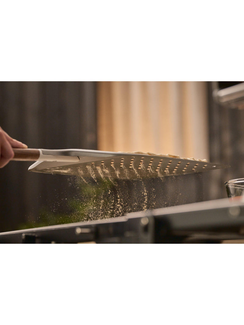 Ooni perforated pizza peel 12 inch, UK version