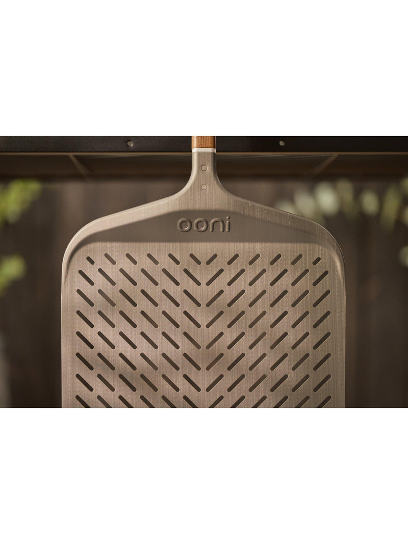 Ooni perforated pizza peel 12 inch, UK version