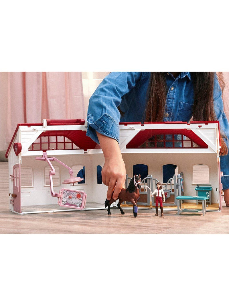 schleich Happy Horse Hospital playset (British brand)