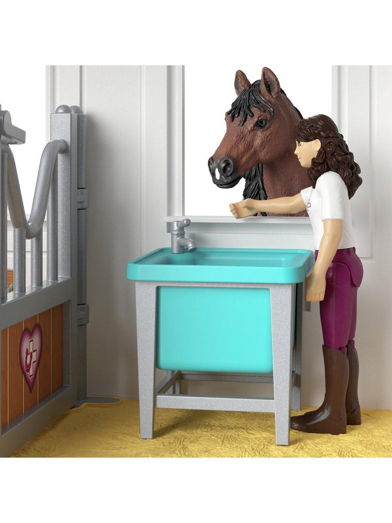 schleich Happy Horse Hospital playset (British brand)